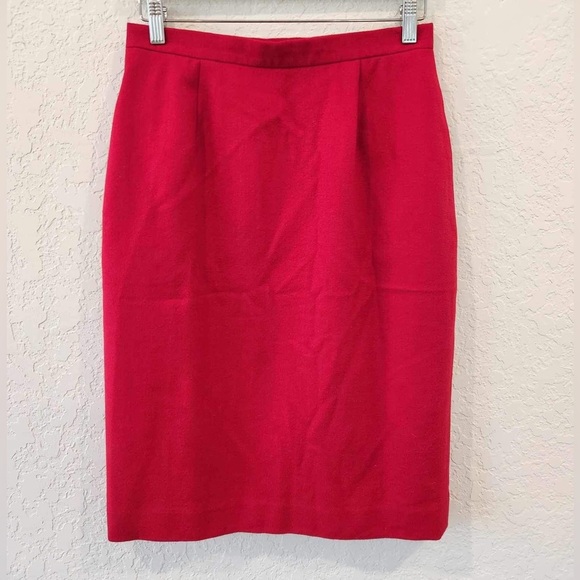 Vintage Dresses & Skirts - Red Wool Skirt Size 10